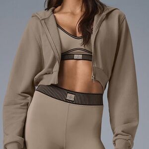 Alo Sweet Escape Zip Up
Hoodie